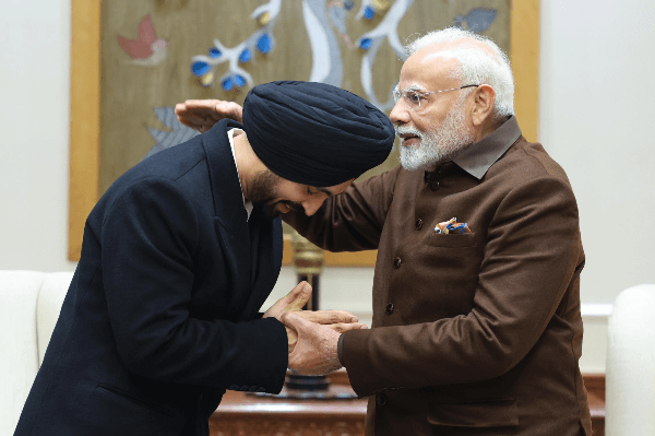 पंजाबी गायक और अभिनेता दिलजीत दोसांझ ने की प्रधानमंत्री नरेंद्र मोदी से मुलाकात