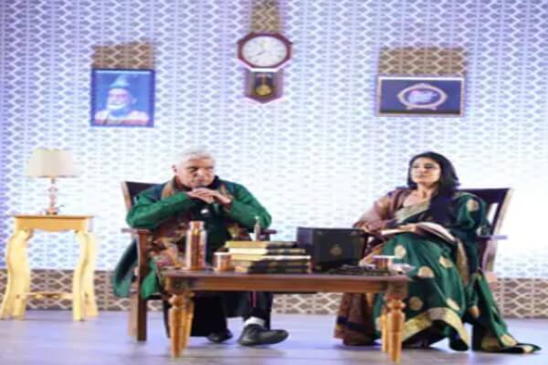 भाषा आस्था नहीं, पहचान से जुड़ी होती है : जावेद अख्तर