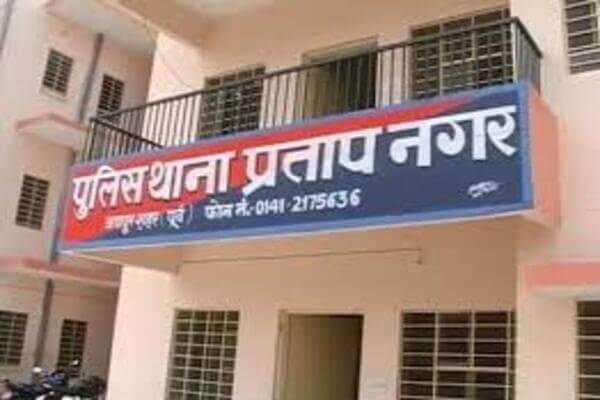 गहने-कैश और कीमती सामान का बैग लेकर दूल्हे के सामने दूसरे युवक की बुलेट पर बैठकर लुटेरी दुल्हन हुई फरार,कोर्ट में इस्तगासा से मामला कराया दर्ज