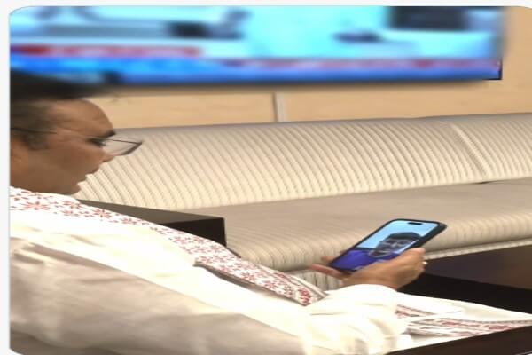 CM भजनलाल शर्मा ने UPSC टॉपर अनुज अग्निहोत्री को फोन कर दी बधाई, कहा– युवाओं के लिए प्रेरणास्रोत