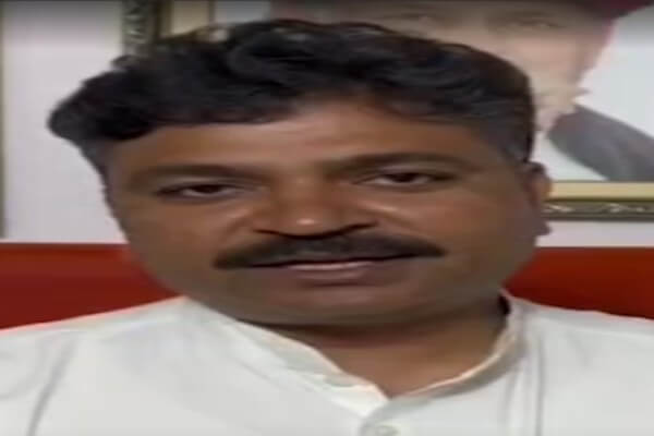 भजनलाल सरकार का 70 प्रतिशत वादे पूरे होने का दावा झूठ, जनता जुमलों की सरकार को उखाड़ फेंकने का मन बना चुकी है: टीकाराम जूली