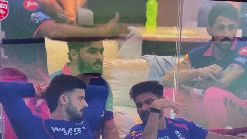 IPL 2026: ड्रेसिंग रूम में वेपिंग वीडियो वायरल होने पर राजस्थान रॉयल्स कप्तान रियान पराग से BCCI ने मांगा जवाब, नियम उल्लंघन पर कार्रवाई के संकेत