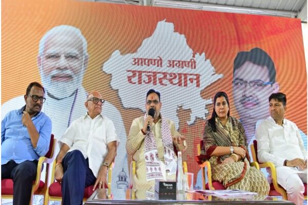 मुख्यमंत्री शर्मा ने सरकारी निवास पर सांगानेर के कार्यकर्ताओं संग ‘मन की बात’ पर संवाद
