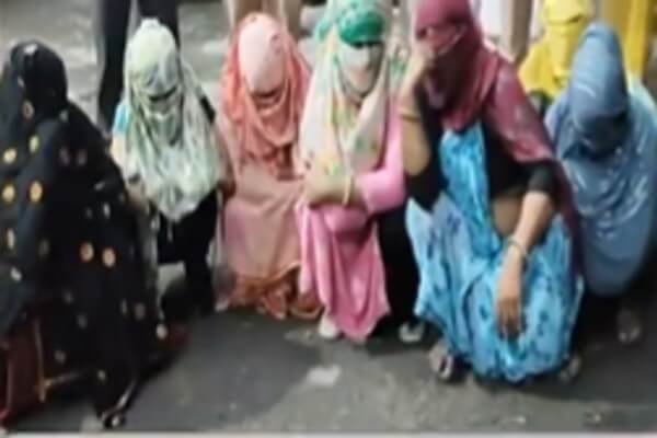 दौसा में देह व्यापार का भंडाफोड़: होटल में छापेमारी, 8 महिलाएं और 2 पुरुष गिरफ्तार