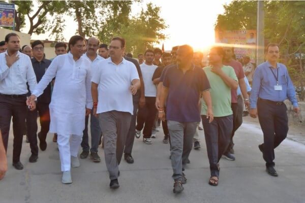कड़ेल गांव में मुख्यमंत्री भजनलाल शर्मा का पैदल भ्रमण, PHC को CHC में क्रमोन्नत करने की घोषणा