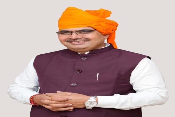 मुख्यमंत्री भजनलाल शर्मा का संवेदनशील निर्णय: स्कूल और आंगनबाड़ी भवनों की मरम्मत को मिलेगी प्राथमिकता