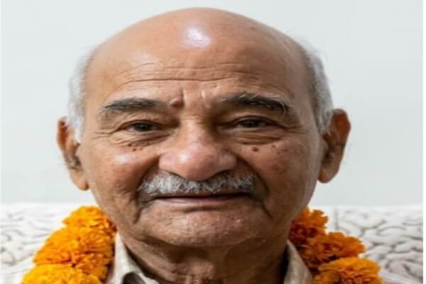 विधानसभा में जनसंपर्क विभाग के उपनिदेशक डॉ.लोकेश शर्मा के पिता रमेश चंद्र शर्मा का निधन, किया अंतिम संस्कार