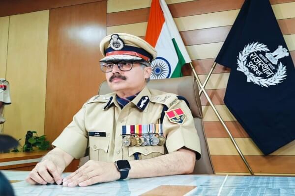 डीजीपी राजीव शर्मा का प्रदेश के पुलिस अधिकारियों से संवाद, कानून-व्यवस्था पर दिए निर्देश