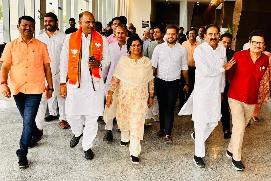 भाजपा की वृहद कार्यसमिति की तैयारियों को लेकर प्रदेशाध्यक्ष सीपी जोशी और प्रदेश सह प्रभारी विजया राहटकर ने लिया कार्यक्रम स्थल का जायजा