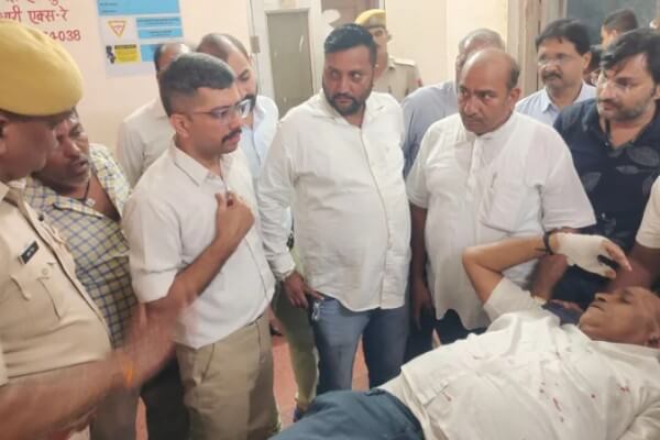 भाजपा पूर्व जिलाध्यक्ष पर नकाबपोशों का हमला: होटल के बाहर ताबड़तोड़ वार, कोटा रेफर