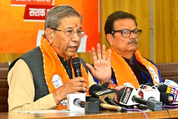 “कांग्रेस ने वंदे मातरम् गीत काटकर राष्ट्र की आत्मा को चोट पहुंचाई”: घनश्याम तिवाड़ी 