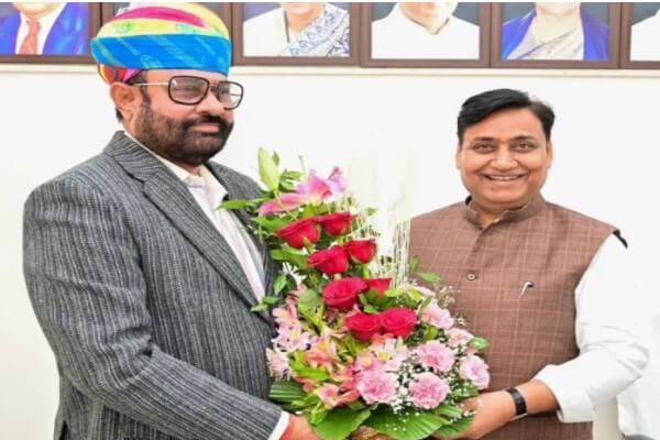 महेंद्रजीत सिंह मालवीया की कांग्रेस में घर वापसी, बांसवाड़ा में बड़े शक्ति प्रदर्शन की तैयारी,डोटासरा से मांगा समय