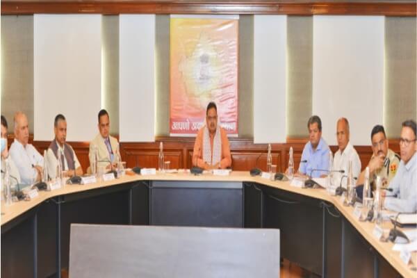 एलपीजी आपूर्ति पर सख्त नजर: मुख्यमंत्री भजनलाल शर्मा ने जमाखोरी और कालाबाजारी पर कार्रवाई के दिए निर्देश