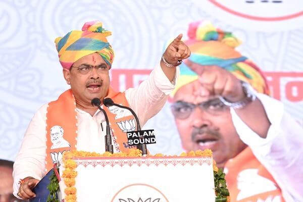 भाजपा की सरकार ने सत्ता संभालते हुए गठित की एसआईटी, 7 माह में 115 पेपर लीक माफियाओं को पहुंचाया सलाखों के पीछेः भजनलाल शर्मा