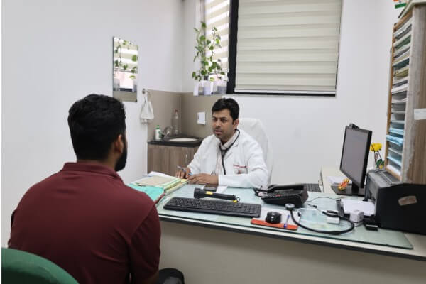 बोन मैरो ट्रांसप्लांट से थैलेसीमिया मरीजों को मिल सकती है नई जिंदगी:डॉ. प्रकाश सिंह शेखावत