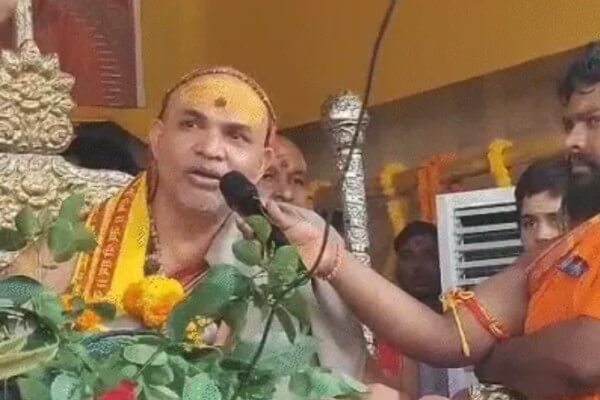 शंकराचार्य अविमुक्तेश्वरानंद का भाजपा पर निशाना, बोले – कत्लखाने बढ़े तो गोरक्षक कैसे ?