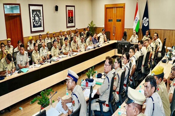 पुलिस का संगठित अपराध पर एक्शन प्लान:  डीजीपी राजीव शर्मा की हाई लेवल मीटिंग, गैंग तंत्र ध्वस्त करने के निर्देश