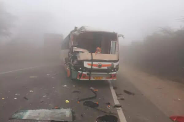राजस्थान में घना कोहरा, सीकर में बस-ट्रक भिड़ंत से 10 घायल, मौसम में आज से बड़ा बदलाव संभव