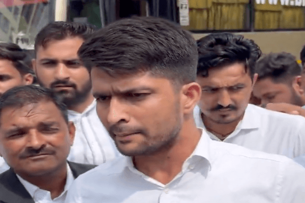 छात्र नेता निर्मल चौधरी को कोर्ट से जमानत, गिरफ्तारी पर बोले – "मुझसे किया आतंकियों जैसा व्यवहार