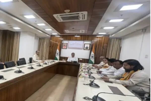 बंगाल सरकार का बड़ा फैसला, भारत-बांग्लादेश बॉर्डर फेंसिंग के लिए BSF को दी जाएगी जमीन