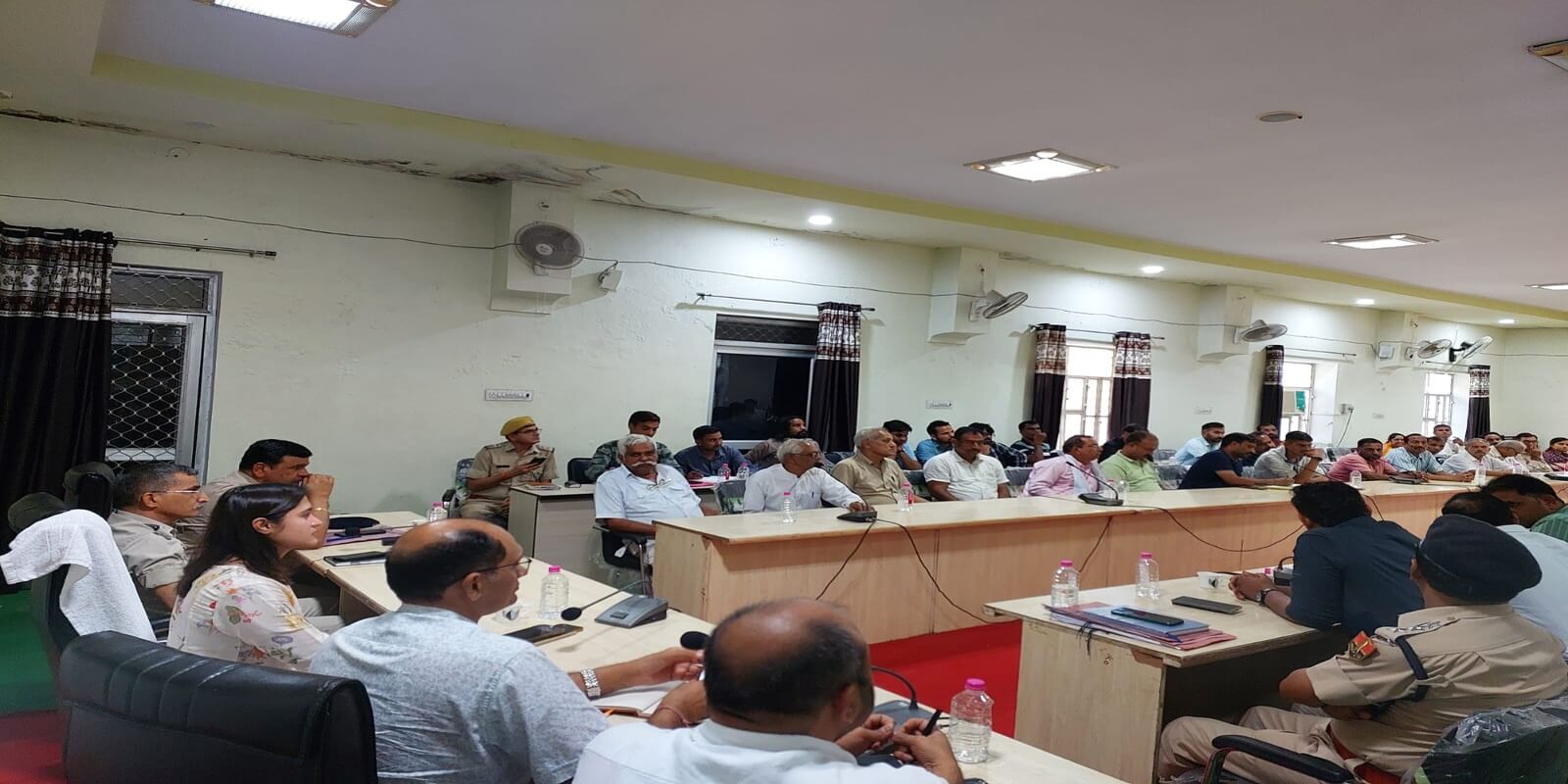 डिग्गी लक्खी मेला और कावड यात्रा़ संबंधी शांति समिति की बैठक: सडक पेचवर्क में लापरवाही मामले में पीडब्ल्यूडी अधिकारियों को मिलेंगे नोटिस