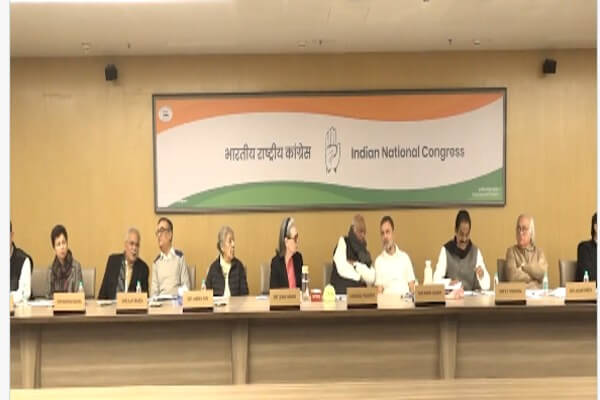 मनरेगा खत्म करने के खिलाफ देशव्यापी आंदोलन की जरूरत, SIR लोकतांत्रिक अधिकारों पर साजिश: खड़गे