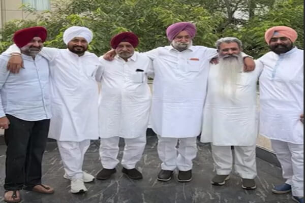 पंजाब कांग्रेस की कलह पर हाईकमान में मंथन तेज: राजा वड़िंग को हटाने पर असमंजस, चन्नी समर्थकों ने शुरू किया सोशल मीडिया अभियान