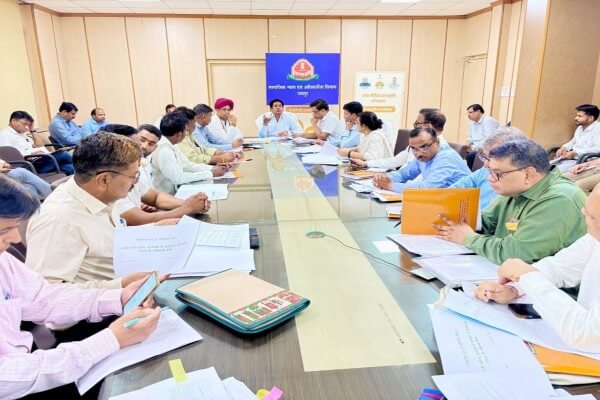 देवनारायण योजना: सामाजिक न्याय एवं अधिकारिता मंत्री अविनाश गहलोत ने की समीक्षा बैठक: शिक्षा, रोजगार और इंफ्रास्ट्रक्चर पर फोकस