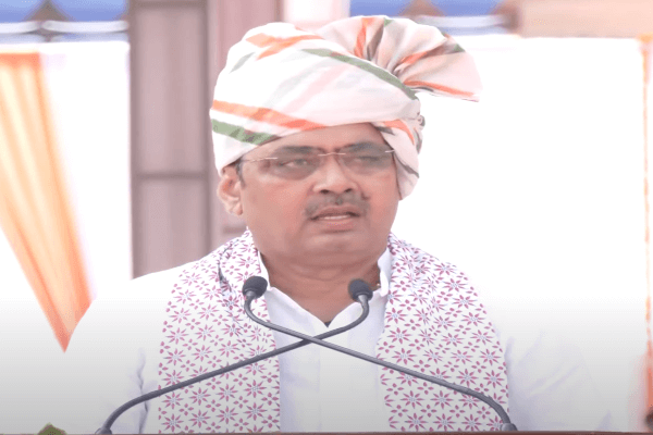 मुख्यमंत्री भजनलाल शर्मा ने जोधपुर में किया ध्वजारोहण, स्वतंत्रता सेनानियों को नमन करते हुए आत्मनिर्भर भारत के संकल्प पर दिया जोर