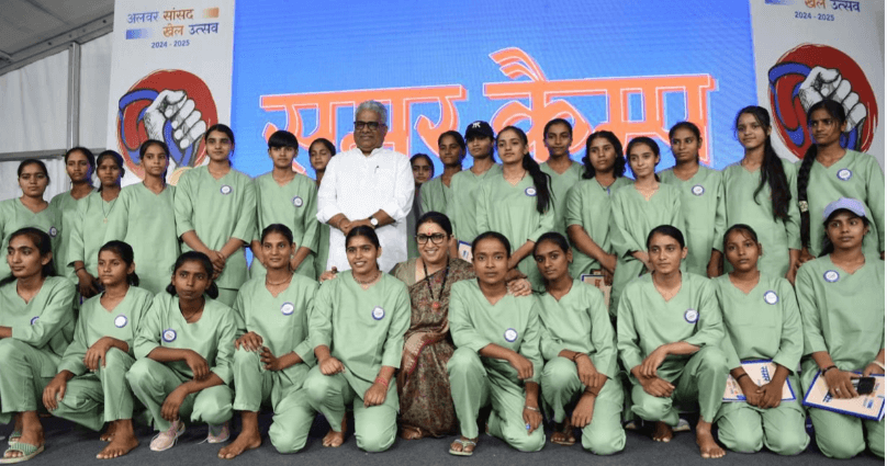 भूपेन्द्र यादव और स्मृति ईरानी ने किया अलवर सांसद खेल उत्सव के तहत बालिका समर कैम्प का शुभारम्भ, कहा – विकसित भारत की संकल्पना में खेल अहम घटक