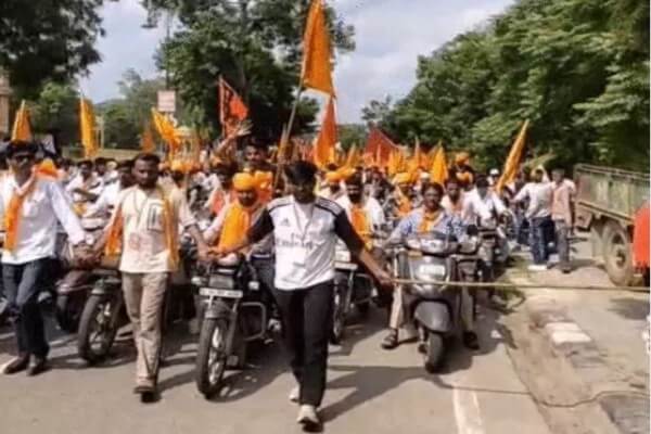 जयपुर में गाय को राज्य माता का दर्जा दिलाने की मांग पर निकली भगवा वाहन रैली, जलमहल से हुआ शुभारंभ