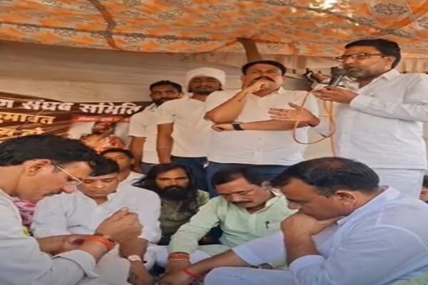 करण कुमावत हमले के विरोध में चल रहा धरना 10 दिन बाद स्थगित, सात दिन में कार्रवाई का आश्वासन