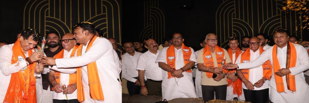 पश्चिम बंगाल चुनाव में सक्रिय भूमिका निभाने वाले पूर्व केंद्रीय मंत्री कैलाश चौधरी, पूर्व प्रदेश अध्यक्ष अशोक परनामी, विधायक बाल मुकुंदाचार्य, रवि नैयर, अशोक सैनी, सोमकांत शर्मा और जयपुर हेरिटेज की मेयर कुसुम यादव का सम्मान