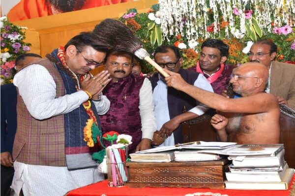 आचार्य श्री प्रसन्नसागर जी के सानिध्य में ‘हर माह–एक उपवास’ का आयोजन, मुख्यमंत्री भजनलाल शर्मा हुए शामिल