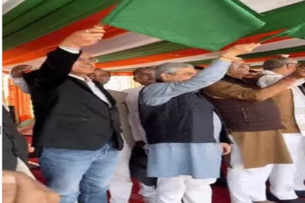 शकूरबस्ती–जैसलमेर एक्सप्रेस का नाम बदला, अब ‘स्वर्ण नगरी एक्सप्रेस’—रेल मंत्रालय ने आज से लागू किया नया नाम