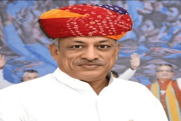 गांव की समस्याएं उठाना पड़ा भारी, कैबिनेट मंत्री जोराराम नाराज होकर बिना उद्घाटन लौटे; जल कनेक्शन काटने पहुंची PHED टीम, ग्रामीणों ने जताया विरोध