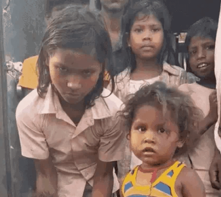 चार बच्चों से छीन ली मां की ममता