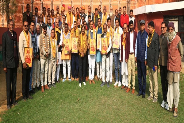 सर्व ब्राह्मण महासभा की प्रदेश कार्यकारिणी बैठक में समाज सुधार के फैसले: विवाह में सादगी, दहेज-मुक्त परंपरा और संस्कारों की पुनर्स्थापना पर सर्वसम्मति