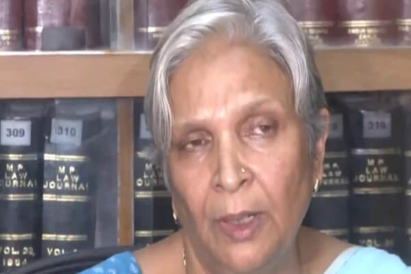 ट्विशा शर्मा मौत मामले में बड़ी कार्रवाई, सीबीआई ने रिटायर्ड जज और सास गिरिबाला सिंह को किया गिरफ्तार