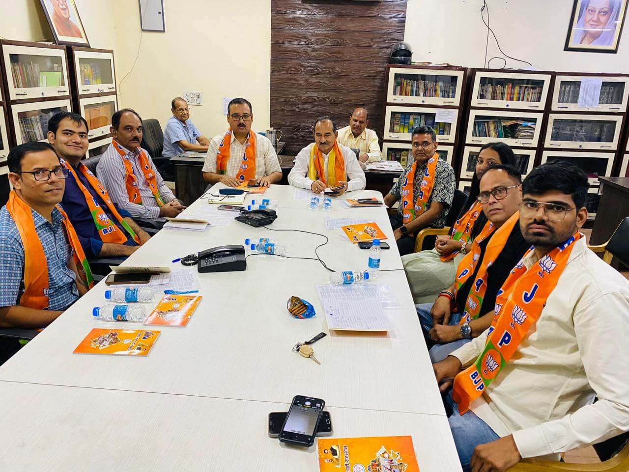 भाजपा अध्यक्ष मदन राठौड़ ने विधि प्रकोष्ठ के साथ की बैठक, उपचुनाव प्रबंधन को लेकर दिए दिशा-निर्देश