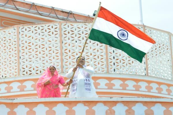 मुख्यमंत्री भजनलाल शर्मा ने ’हर घर तिरंगा’ अभियान के तहत फहराया राष्ट्रीय ध्वज  