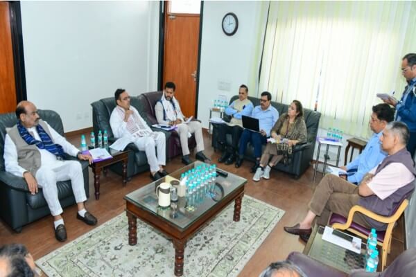 राजस्थान में हवाई सेवाओं के विस्तार पर मंथन, जयपुर में स्टेट हैंगर पर उच्चस्तरीय बैठक