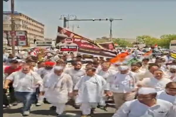 नीट पेपर लीक के विरोध में जयपुर में कांग्रेस का प्रदर्शन, पुलिस से धक्का-मुक्की और पानी की बौछार