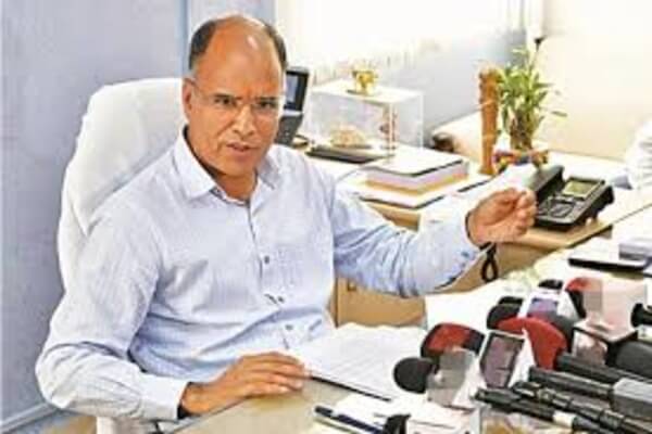 पिलानी कस्बे में पेयजल व्यवस्था में अनियमितता एवं राजकार्य में लापरवाही बरतने पर दो कनिष्ठ अभियन्ता एवं एक फिटर निलंबित