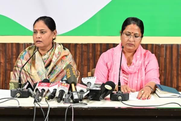 विधानसभा में ‘जासूसी कैमरे’ को लेकर कांग्रेस महिला विधायकों ने अध्यक्ष वासुदेव देवनानी पर लगाया निजता भंग करने का आरोप