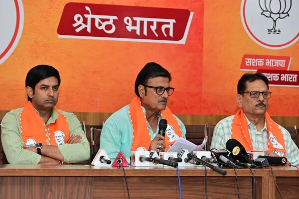 गहलोत और कांग्रेस नेताओं पर छात्रसंघ चुनाव, बेरोजगारी और स्मार्ट मीटर मुद्दों पर जनता को गुमराह करने का राजेंद्र राठौड़ ने लगाया आरोप