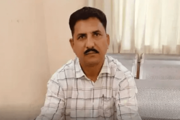 जयपुर में भू-अभिलेख निरीक्षक 3.80 लाख की रिश्वत लेते गिरफ्तार, उपखण्ड अधिकारी जयपुर-प्रथम के नाम पर भी मांग रहा था रिश्वत