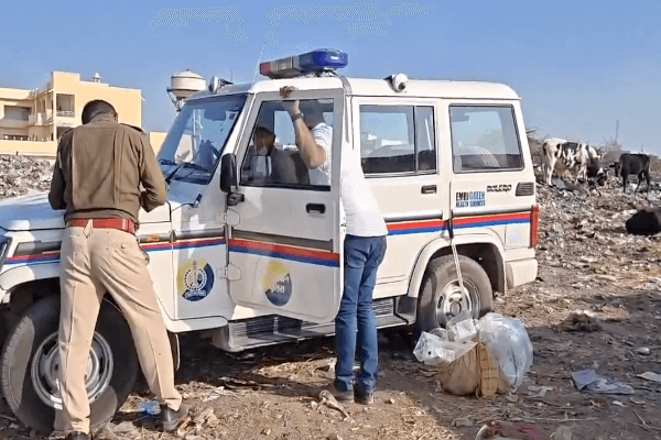 नवलगढ़: डंपिंग यार्ड में कचरे के ढेर पर मिली नवजात बच्ची की लाश, गला घोंटकर हत्या की आशंका