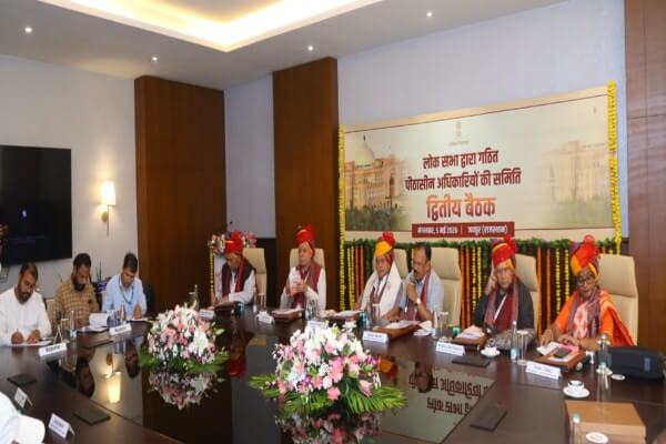 जयपुर में स्पीकर्स की बैठक: “समितियां लोकतंत्र की रीढ़”, देवनानी-तोमर ने किया सुधारों पर मंथन