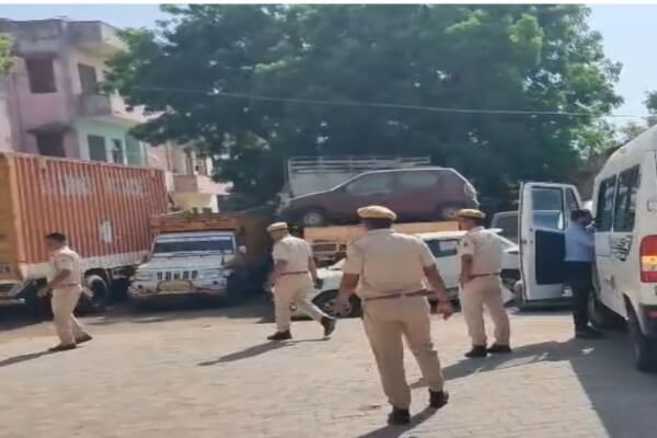 प्रतापगढ़ में महिला कांस्टेबल की संदिग्ध मौत, पुलिस क्वार्टर में मिला शव